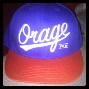 NWOT Orage SnapBack